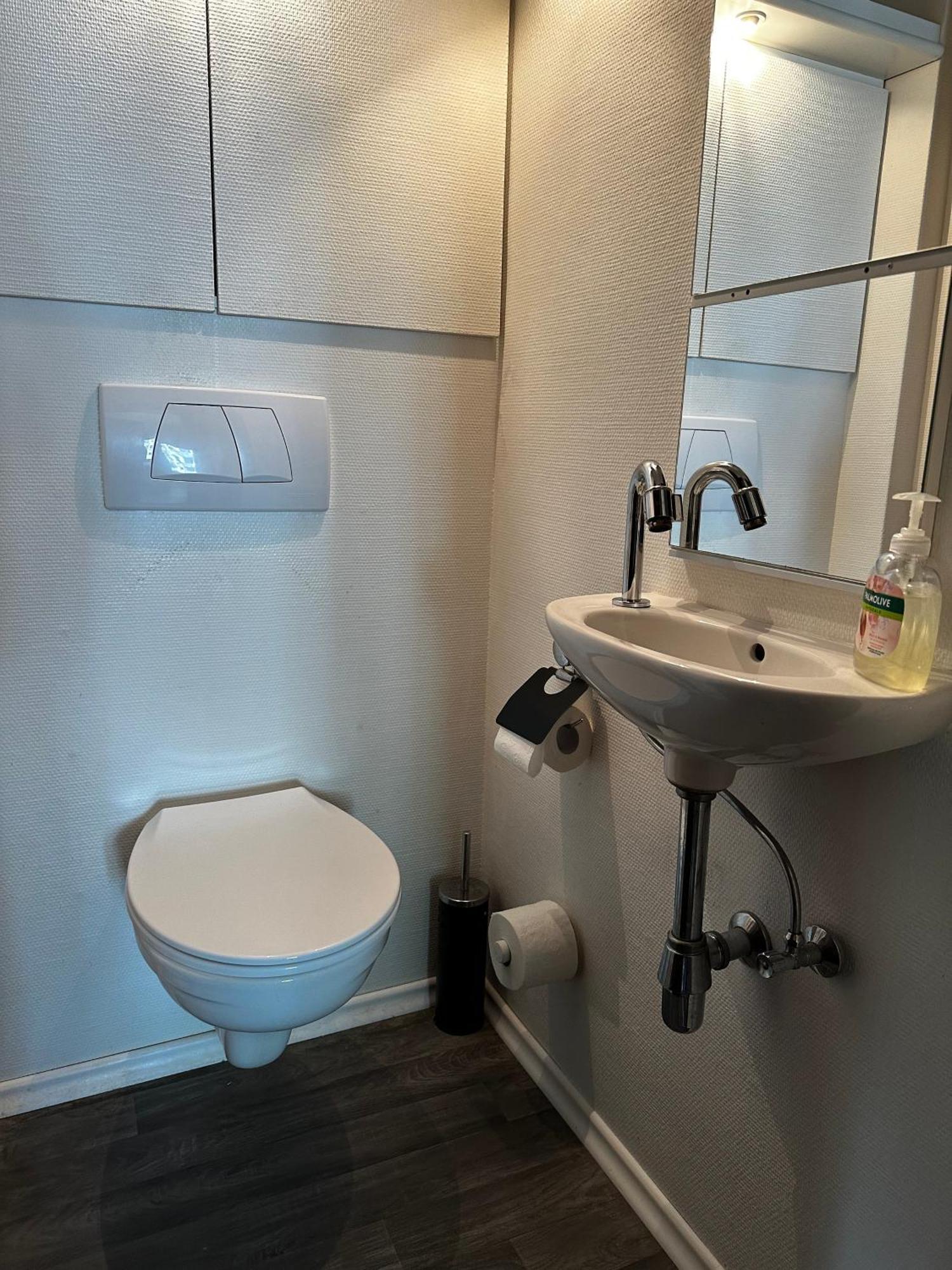 Gemuetliche Wohnung Karlsruhe Buitenkant foto